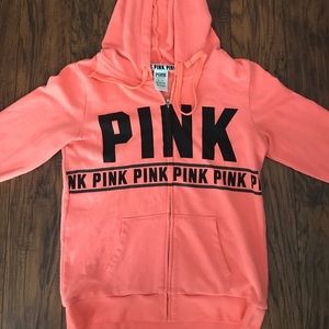 PINK VICTORIA SECRET ZIP UP. XS.